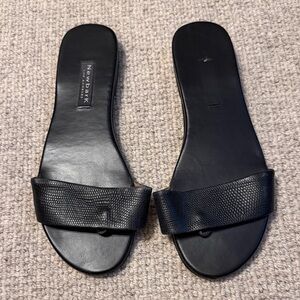 Newbark Black Leather Slide Sandals